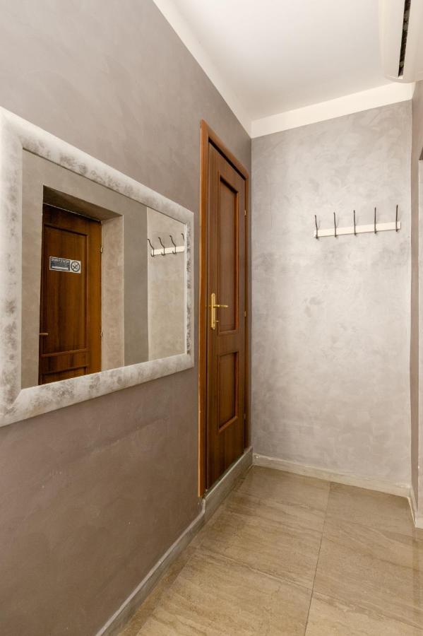 Bed & Breakfast Unique Guesthouse Rome Bagian luar foto