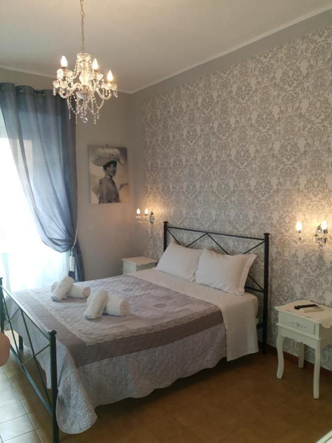 Bed & Breakfast Unique Guesthouse Rome Bagian luar foto